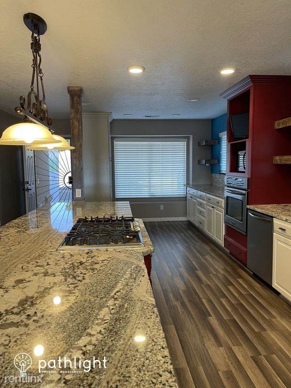 Foto del edificio - 3 br, 3 bath House - 8232 Bluffs Edge Plac...