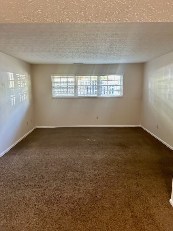 Building Photo - 1490 Slade Ave