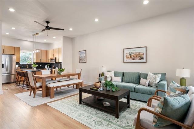 Foto principal - 4111 Newton Ave