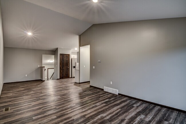 Foto del edificio - 1933 Southridge Ave