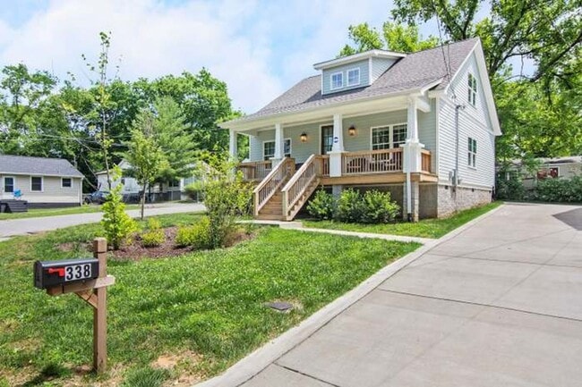 Photo - East Nashville 3 Bedroom 2.5 Bath! House