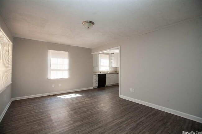 Building Photo - 4520 Holt St