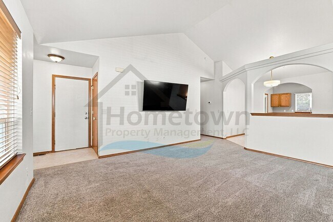 Foto del edificio - 7533 N Winter View Dr