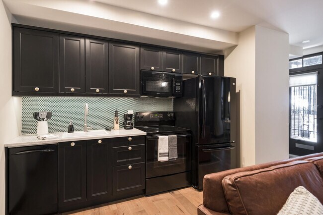 Foto del edificio - 1314 9th St NW