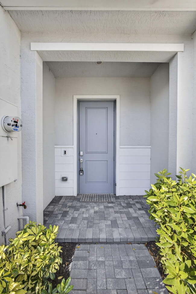 Foto del edificio - 846 SE grovebush Ln