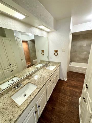 Building Photo - 13341 Fall Manor Dr