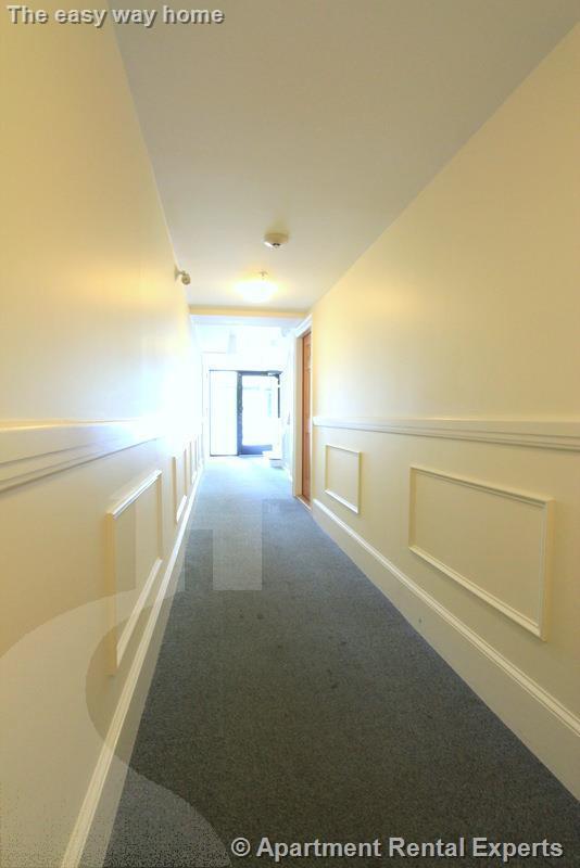 Foto del edificio - 881 Massachusetts Ave