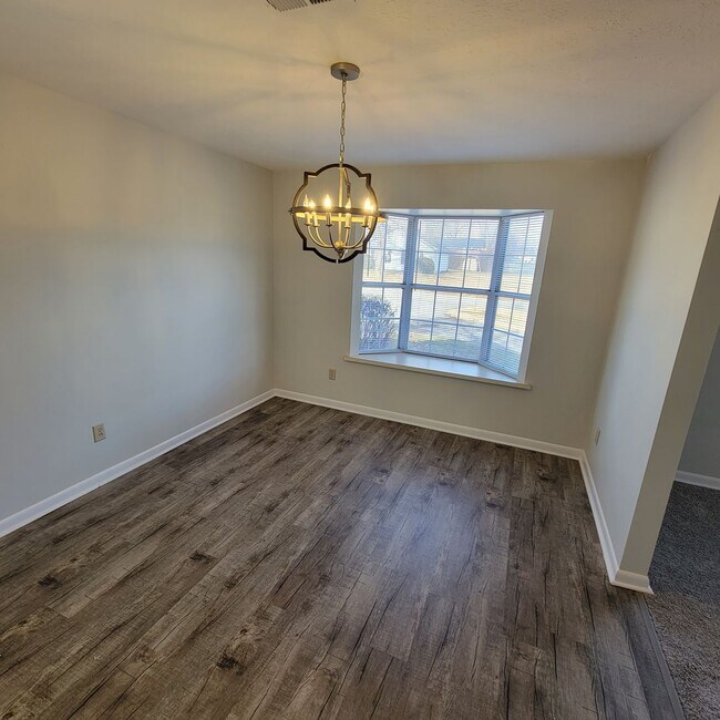Foto del edificio - 3/2-Brick Ranch- Cookeville- 1 Car Garage