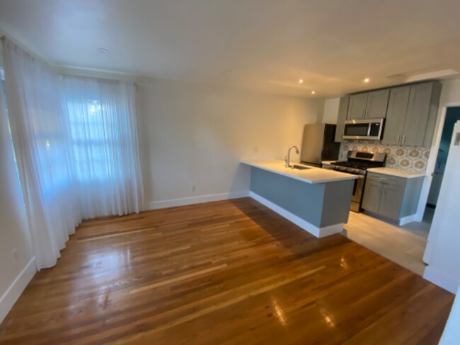 Foto del edificio - 2234 Seaside St