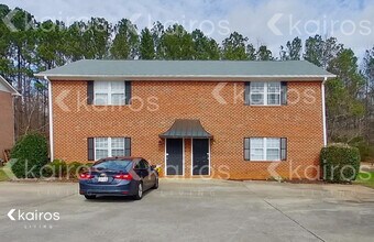 Building Photo - 137 Fawn Dr
