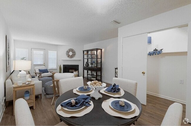 Lakeside 2BR/1.5 Bath TH - The Landings at Northcross