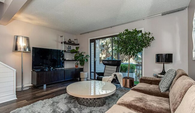 Building Photo - 4392 Indian Spring Dr SW