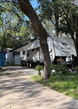 Building Photo - 3000 Clarcona Rd