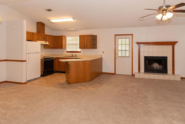 Foto del edificio - 2567 Weeping Willow Ln