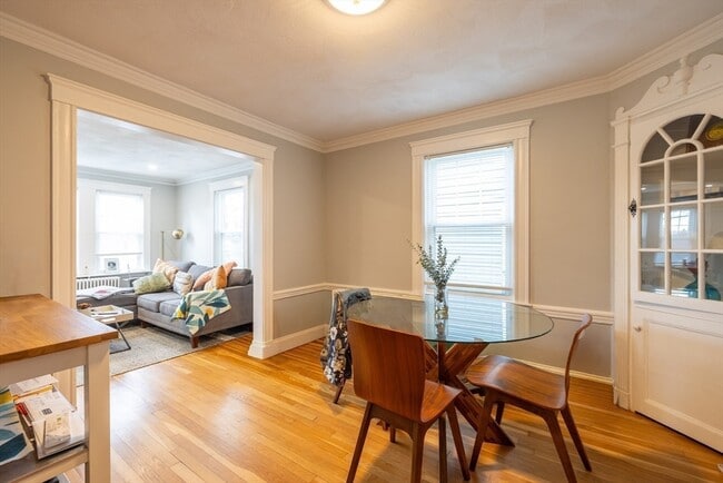 Building Photo - 22 Potomac St