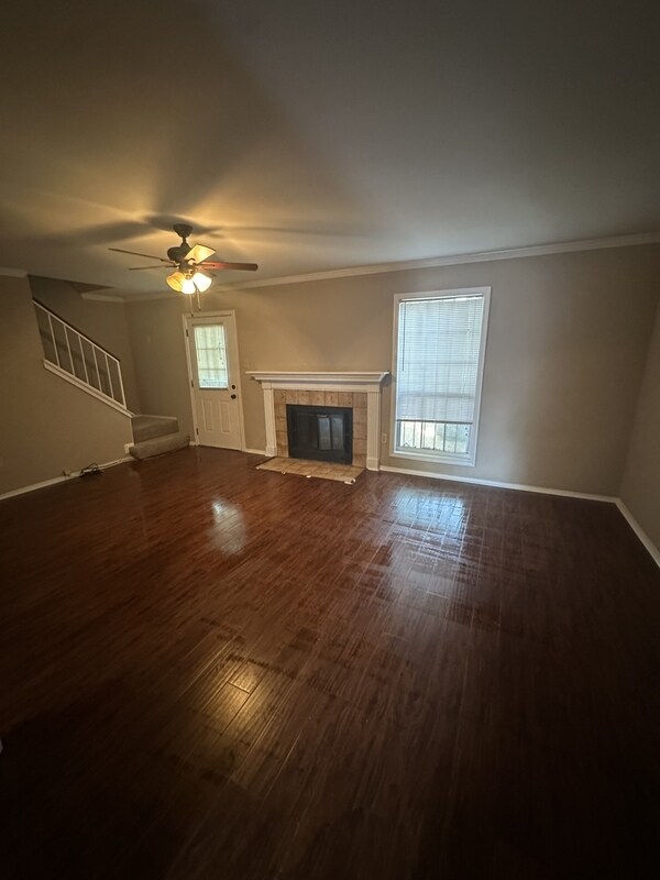 Foto del edificio - 6990 Wesley Ct