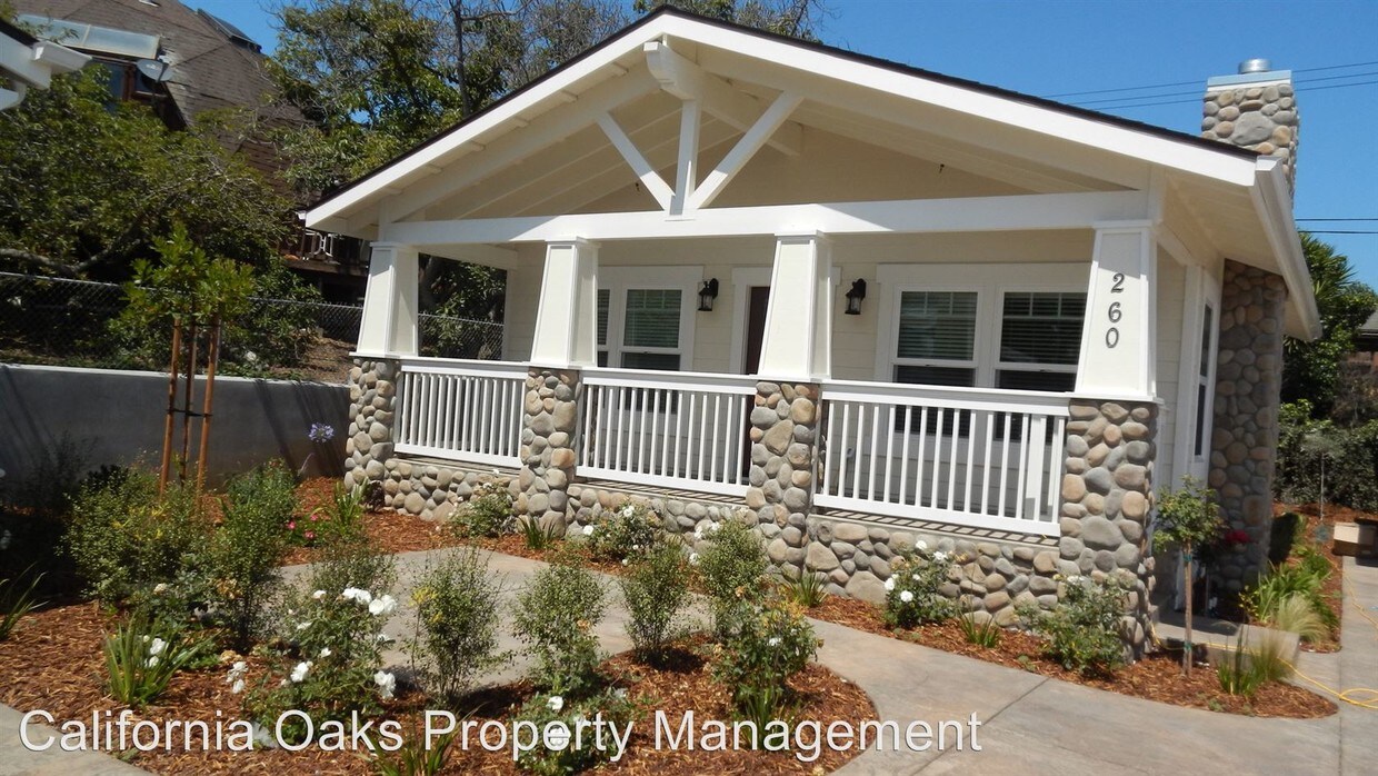 Foto principal - 250-260 Walnut Dr