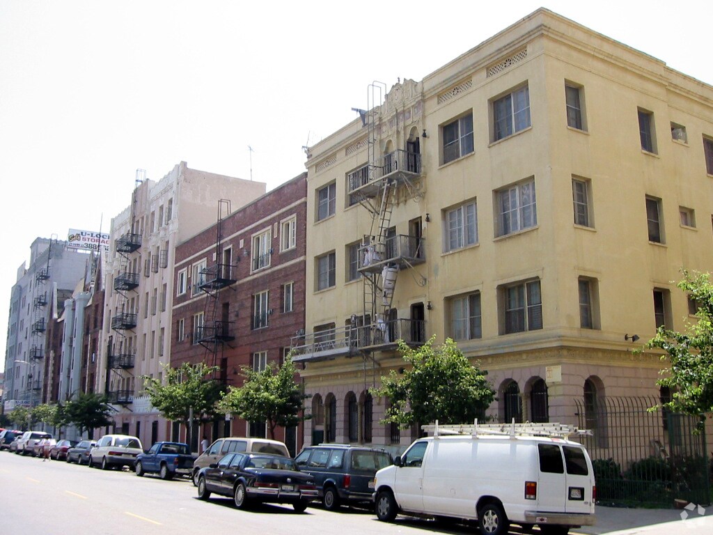 739 S Normandie, ¡alejado - Normandie