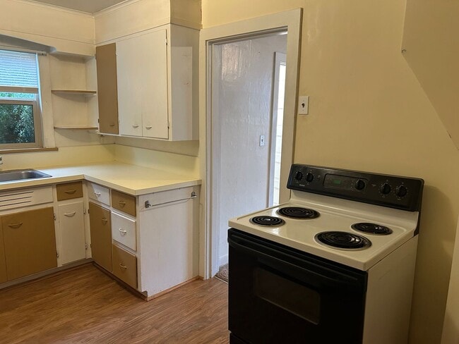 Foto del edificio - Charming 1 Bedroom, 3/4 Bath Near Downtown Lynden