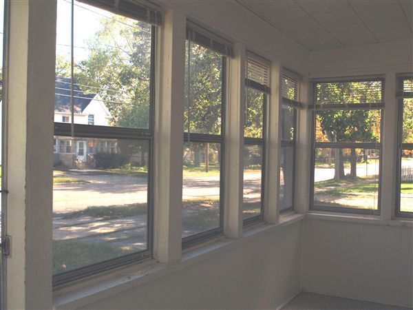 Building Photo - 1210 Lansing Ave