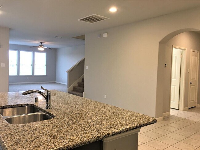 Building Photo - 5220 Prairie Rose Dr