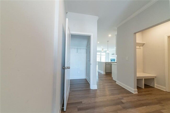 Building Photo - 6060 Bracken Brown Dr