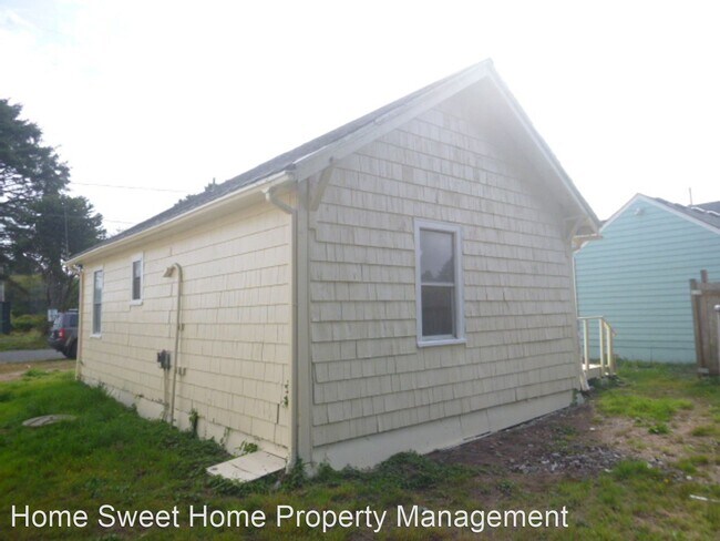 Foto del edificio - 2 br, 1 bath House - 4791 Forwood Ave