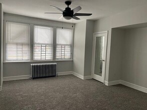Building Photo - 4123 E Roosevelt Blvd