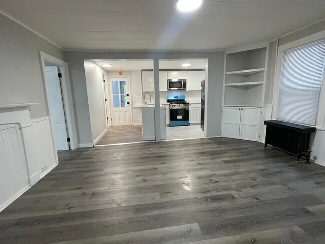 Foto del edificio - 65 Hudson Ave