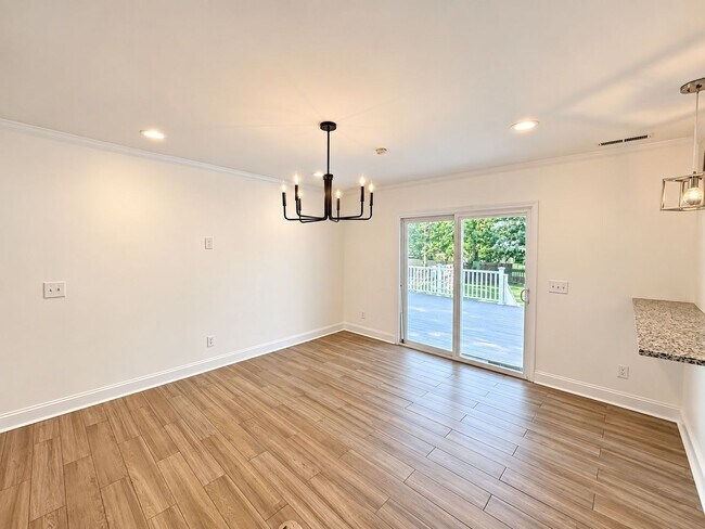 Foto del edificio - 1160 Bradford Ave