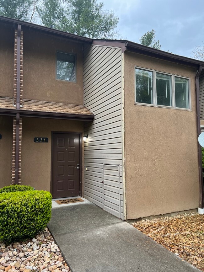 Exterior Front - 334 Shenandoah Cir