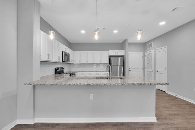 En el interior de los apartamentos de 2 habitaciones - Cocina - Saddle Brook Landings
