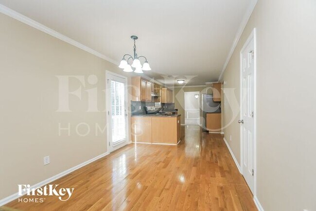 Foto del edificio - 3103 Lonetree Point