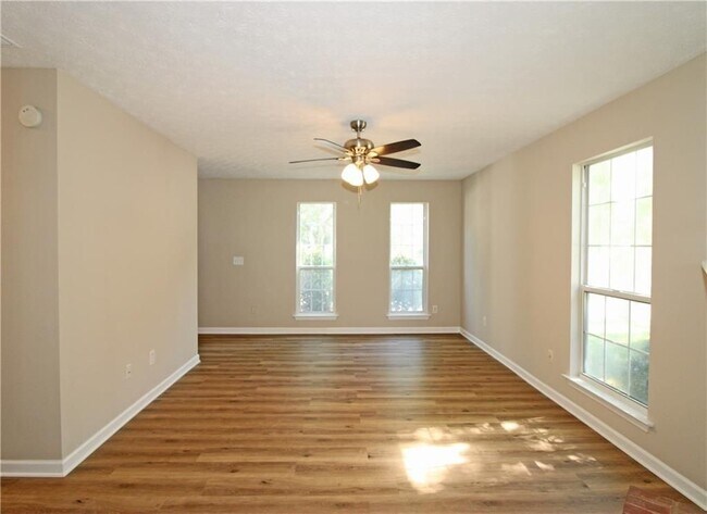 Building Photo - 1334 Ambercrest Way
