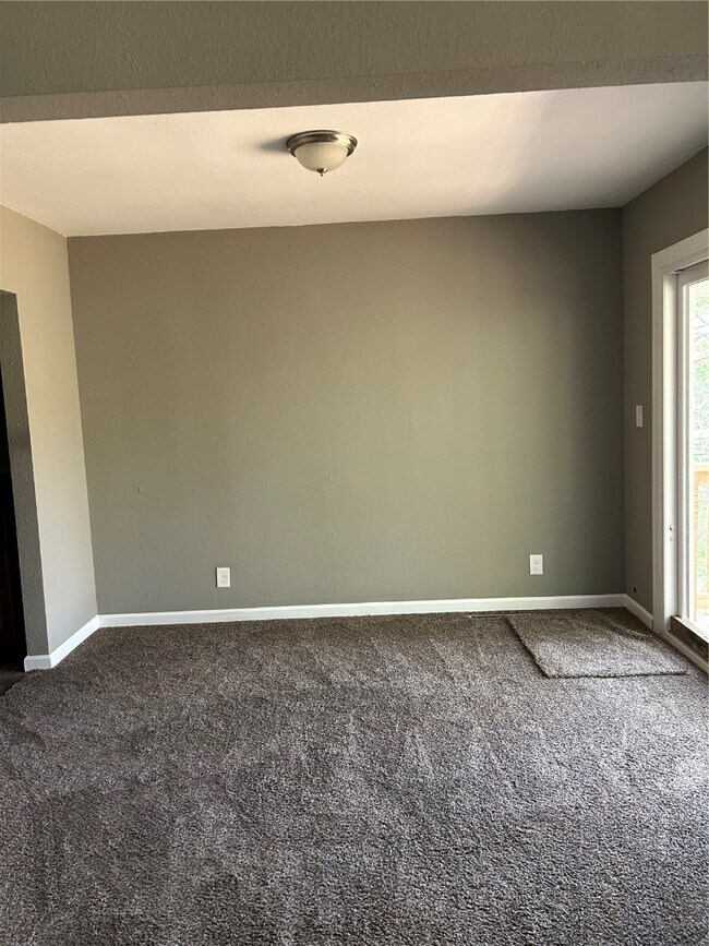 Foto del edificio - 4041 Mabels Ln
