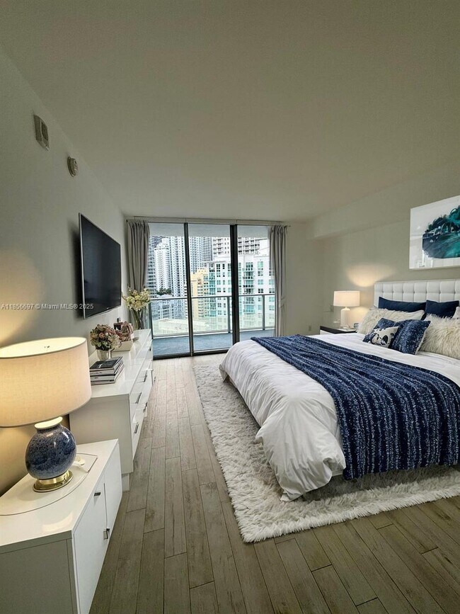 Foto del edificio - 1300 Brickell Ave