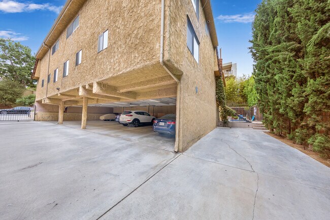 Foto del edificio - 4140 Fair Ave