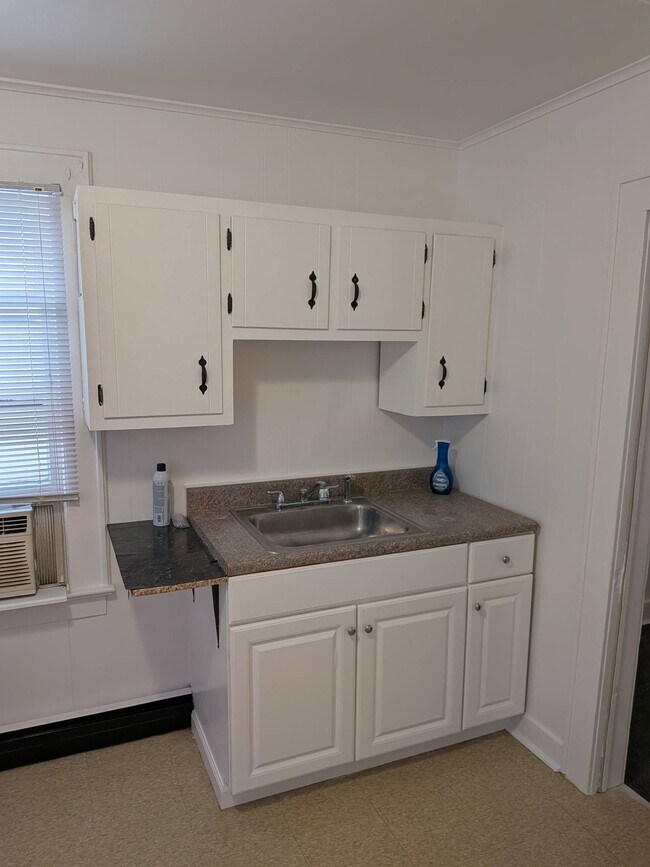 Foto del edificio - 42 Quaid Ave