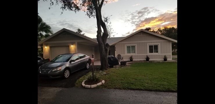 Primary Photo - 2188 Nova Village Dr