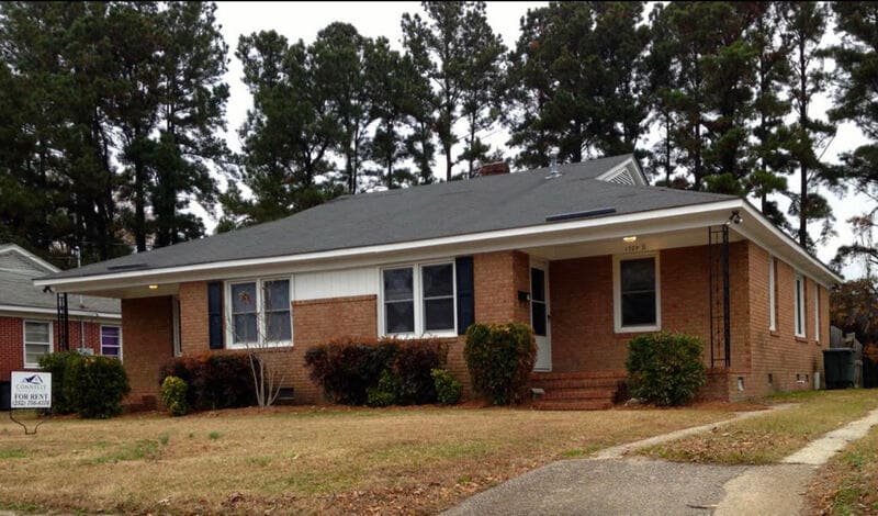 Primary Photo - 1309 Willow St
