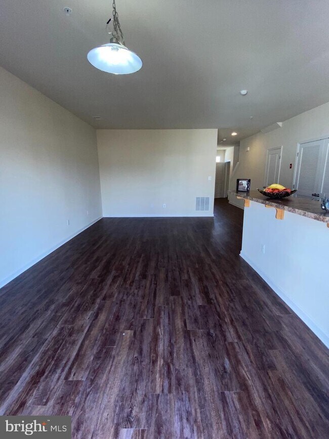 Foto del edificio - 234 Garrison Way