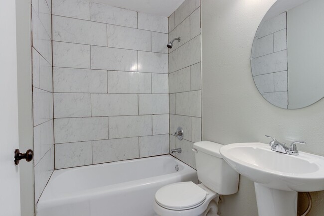 Foto del edificio - Freshly Renovated House