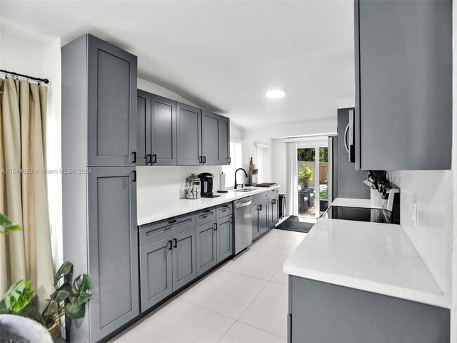 Photo - 1820 NE 182nd St House