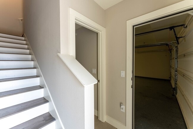 Building Photo - Discover the Ultimate in South Austin Livi...
