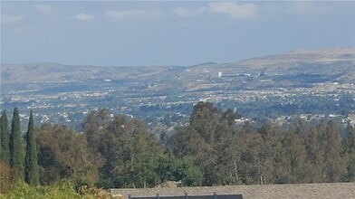 Building Photo - 1030 S Rimwood Dr