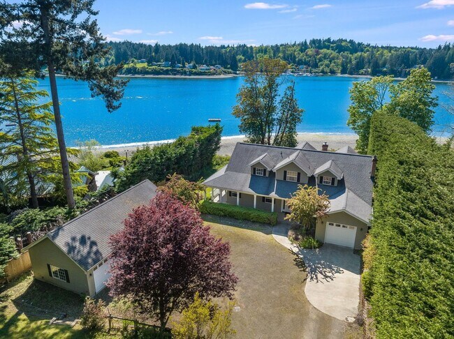 Foto del edificio - Waterfront Estate Looking for Long-Term Re...