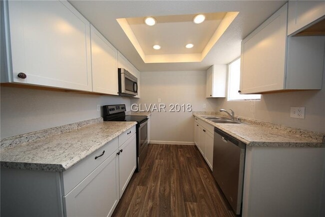 Building Photo - 5380 Angler Cir