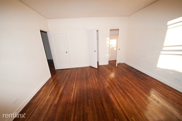 Foto del edificio - 3545 82nd St