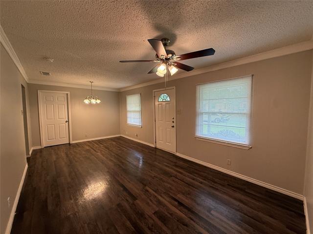 Building Photo - 2518 Winthrop Dr