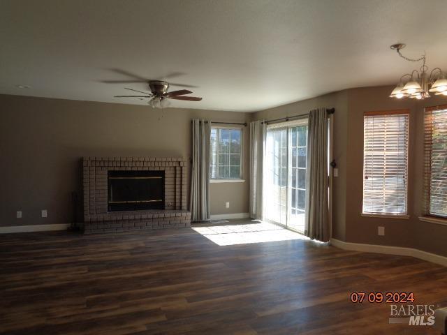Foto del edificio - 1540 McCarthy Ct